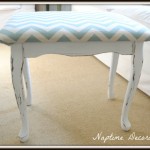 $3 Yard Sale Bench Makeover