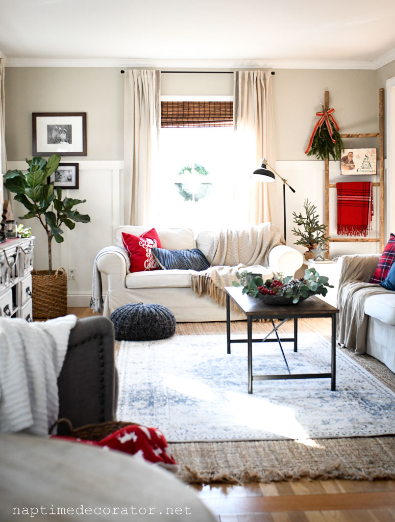 Christmas Family Room Tour 2017