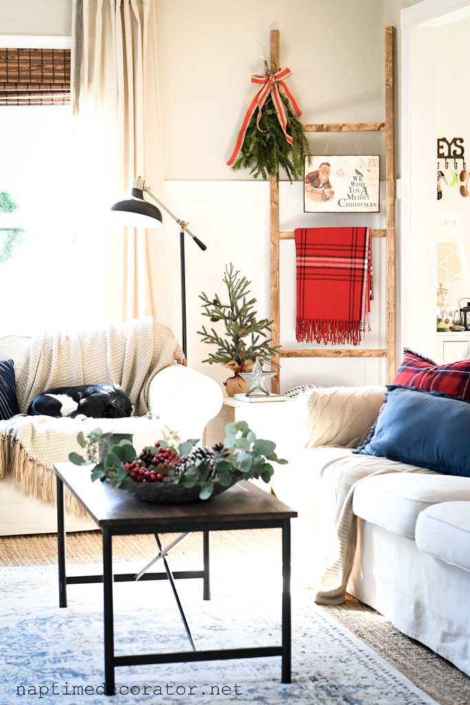 Christmas Family Room Tour 2017